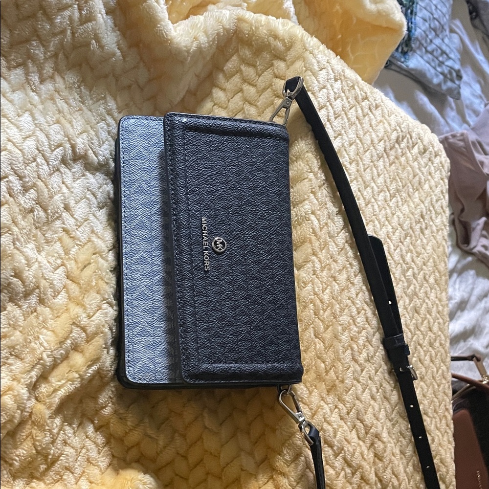 Michael Kors Black and Blue Crossbody Wallet